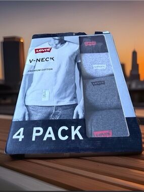 Levi's Men’s Premium Cotton V-Neck T-Shirts. 4 Pack. Multicolor. New